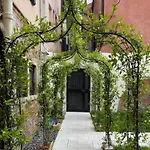 Qn Apartments